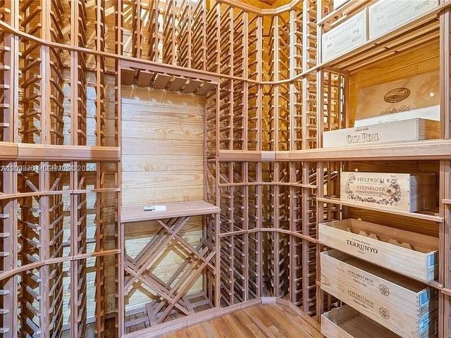 8978 NW 152nd Ln, Miami Lakes, FL 33018