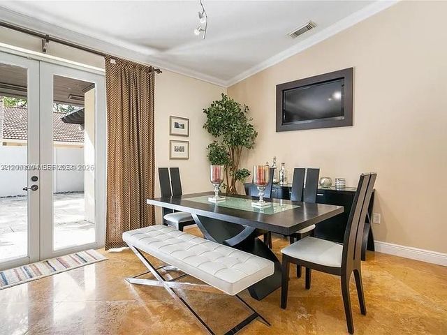 8978 NW 152nd Ln, Miami Lakes, FL 33018