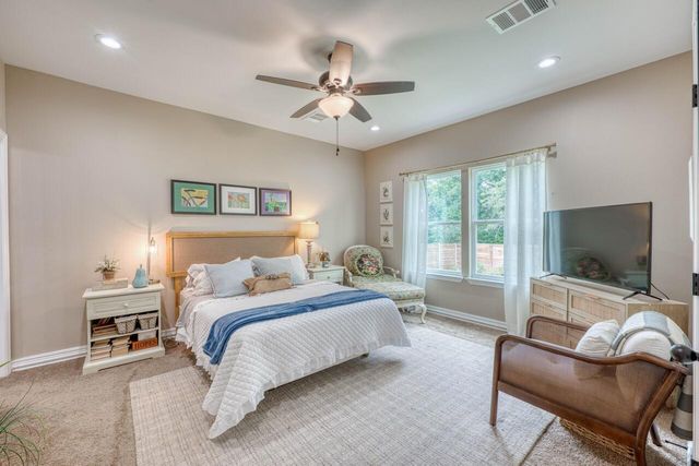 2210 McArthur Ave, Kingsland, TX 78639