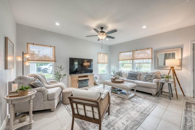 2210 McArthur Ave, Kingsland, TX 78639