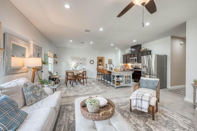 2210 McArthur Ave, Kingsland, TX 78639