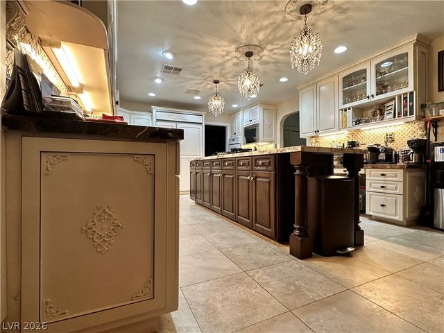 7258 Loma Alta Circle, Las Vegas, NV 89120