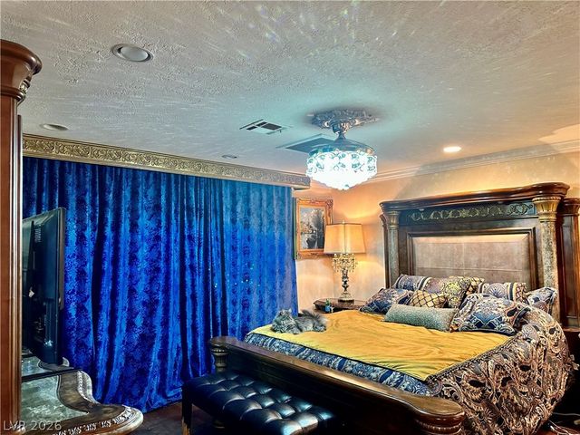 7258 Loma Alta Circle, Las Vegas, NV 89120