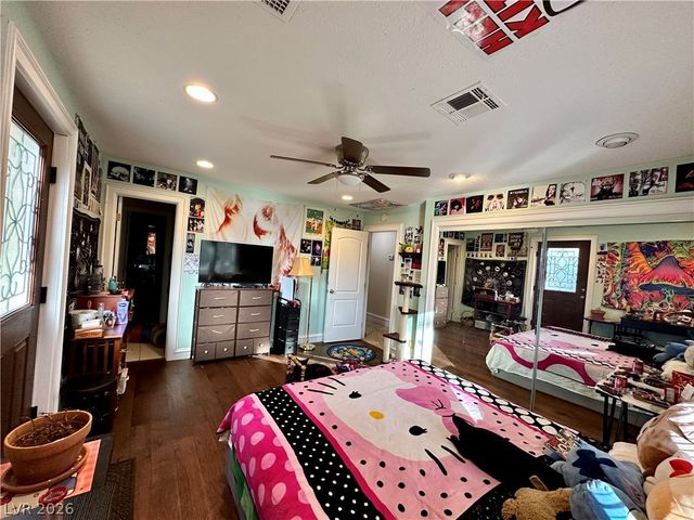 7258 Loma Alta Circle, Las Vegas, NV 89120