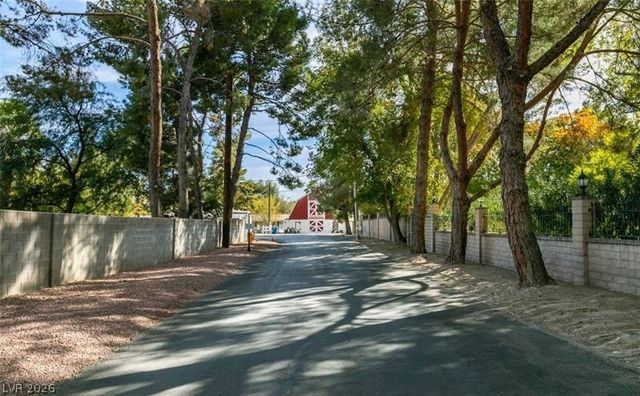 7258 Loma Alta Circle, Las Vegas, NV 89120