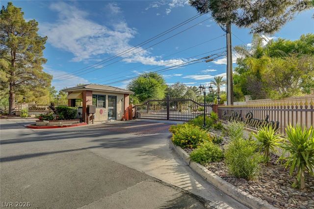 7258 Loma Alta Circle 0, Las Vegas, NV 89120