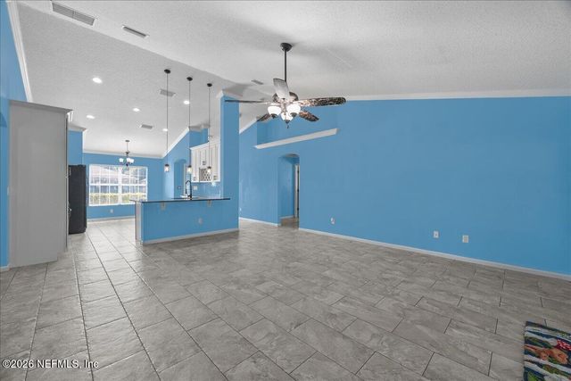 15804 CANOE CREEK Drive, Jacksonville, FL 32218
