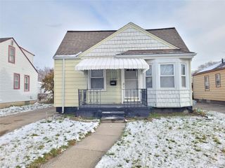 22084 Normandy Avenue, Eastpointe, MI 48021