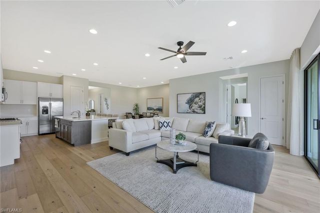 20897 Thistle Leaf LN, Estero, FL 33928