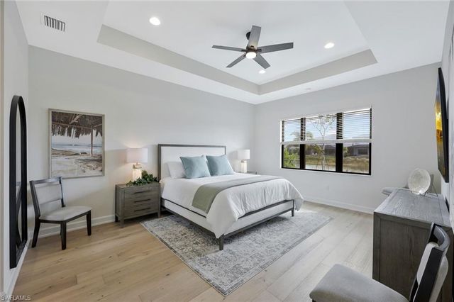 20897 Thistle Leaf LN, Estero, FL 33928