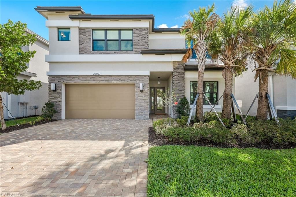 20897 Thistle Leaf LN, Estero, FL 33928