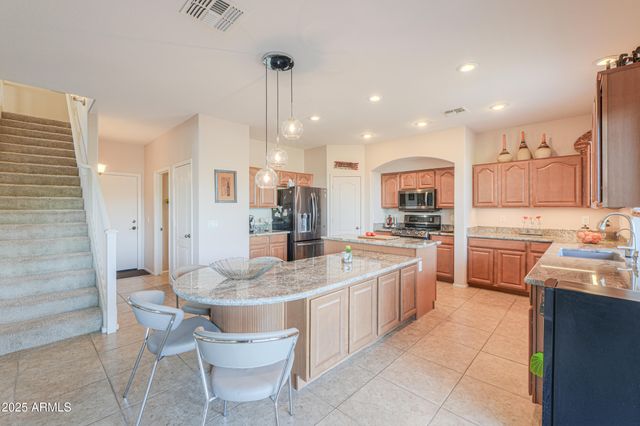 21696 N DIETZ Drive, Maricopa, AZ 85138