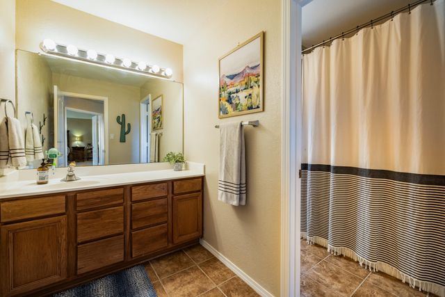 10440 Calle Hermosa Court NW, Albuquerque, NM 87114