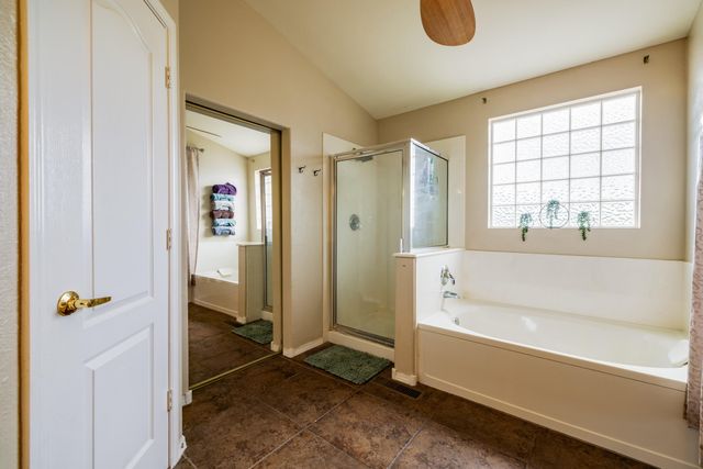 10440 Calle Hermosa Court NW, Albuquerque, NM 87114