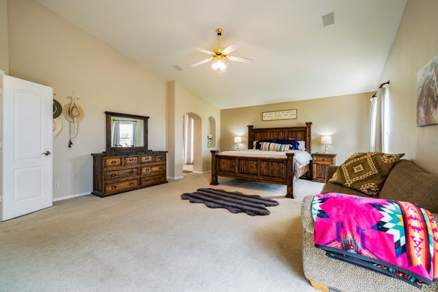 10440 Calle Hermosa Court NW, Albuquerque, NM 87114