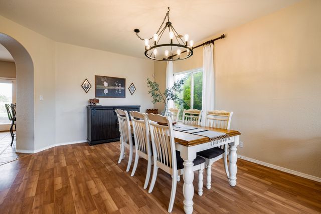 10440 Calle Hermosa Court NW, Albuquerque, NM 87114