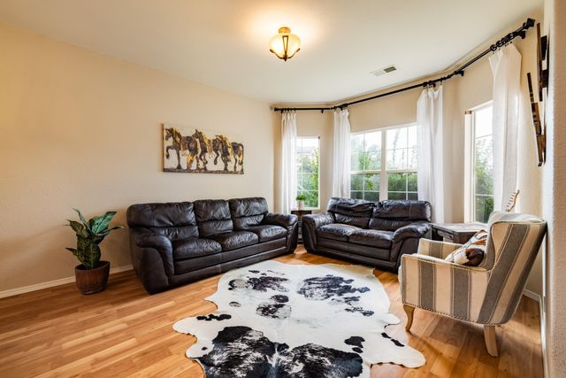 10440 Calle Hermosa Court NW, Albuquerque, NM 87114