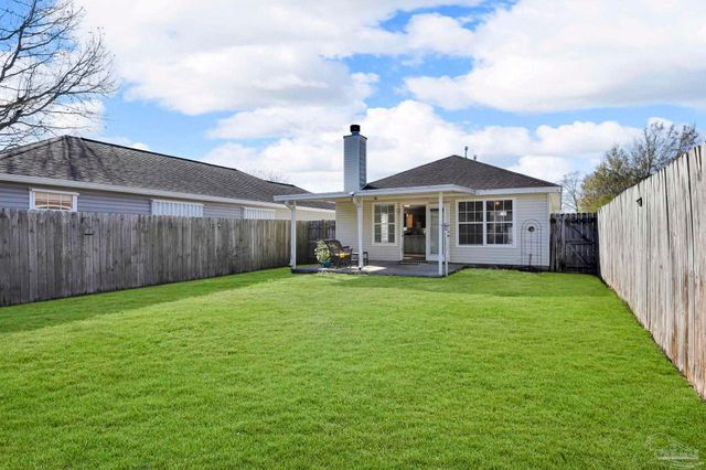 4031 Glenway Dr, Pensacola, FL 32526