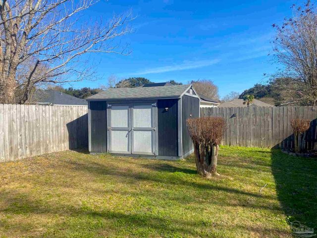 4031 Glenway Dr, Pensacola, FL 32526