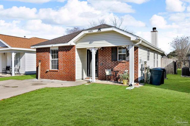 4031 Glenway Dr, Pensacola, FL 32526