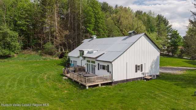47 Hemmer Road, Jeffersonville, NY 12748