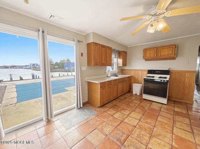 1345 Bay Avenue, Toms River, NJ 08753