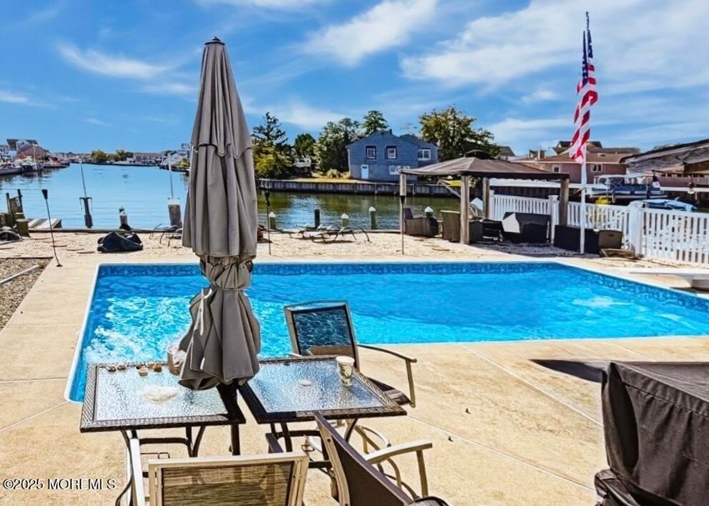 1345 Bay Avenue, Toms River, NJ 08753