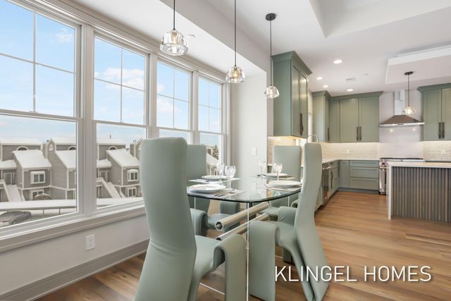 930 W Savidge Street 12, Spring Lake, MI 49456