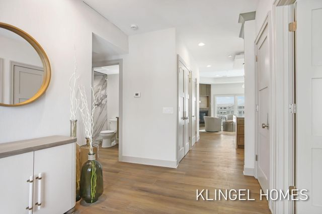 930 W Savidge Street 12, Spring Lake, MI 49456