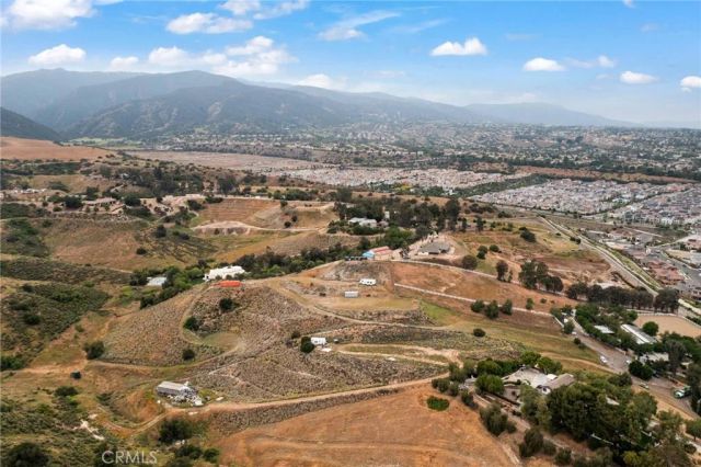 8305 Gambier, Corona, CA 92883