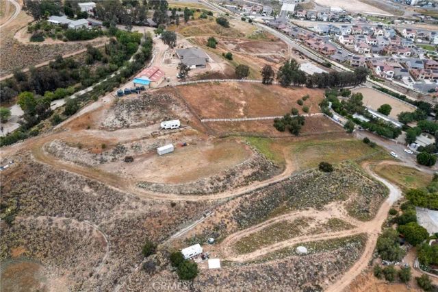 8305 Gambier, Corona, CA 92883