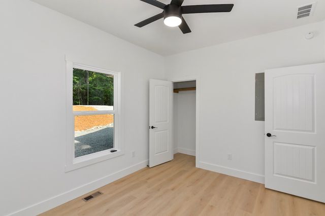 274 Medina Court, Ellijay, GA 30540