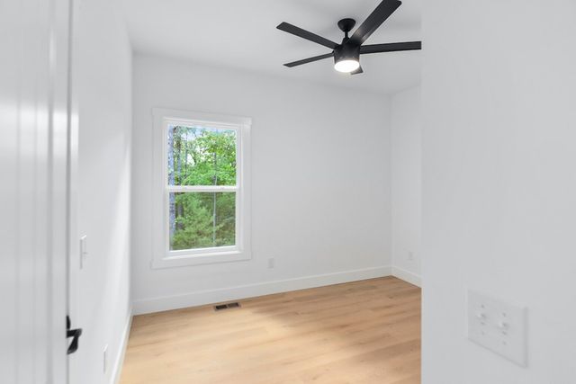 274 Medina Court, Ellijay, GA 30540