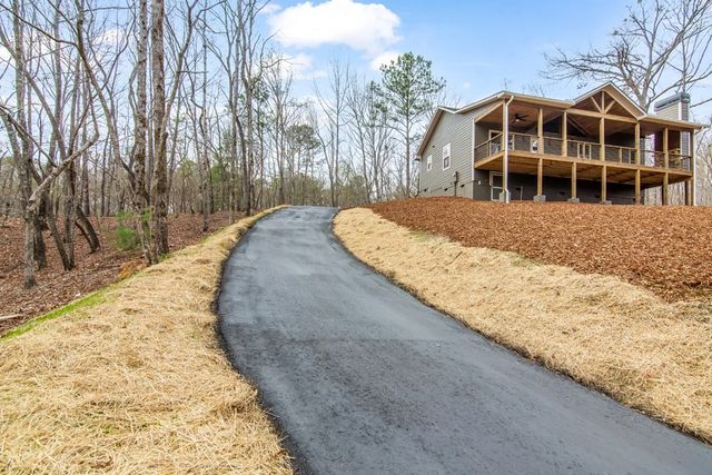 274 Medina Court, Ellijay, GA 30540