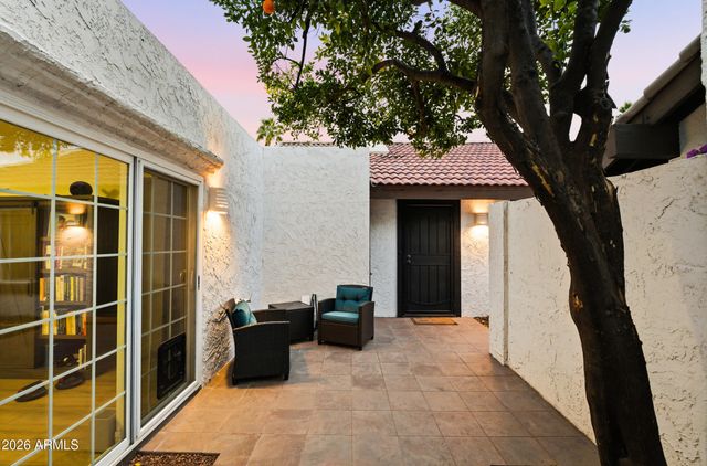 8756 E VIA DE LA LUNA --, Scottsdale, AZ 85258