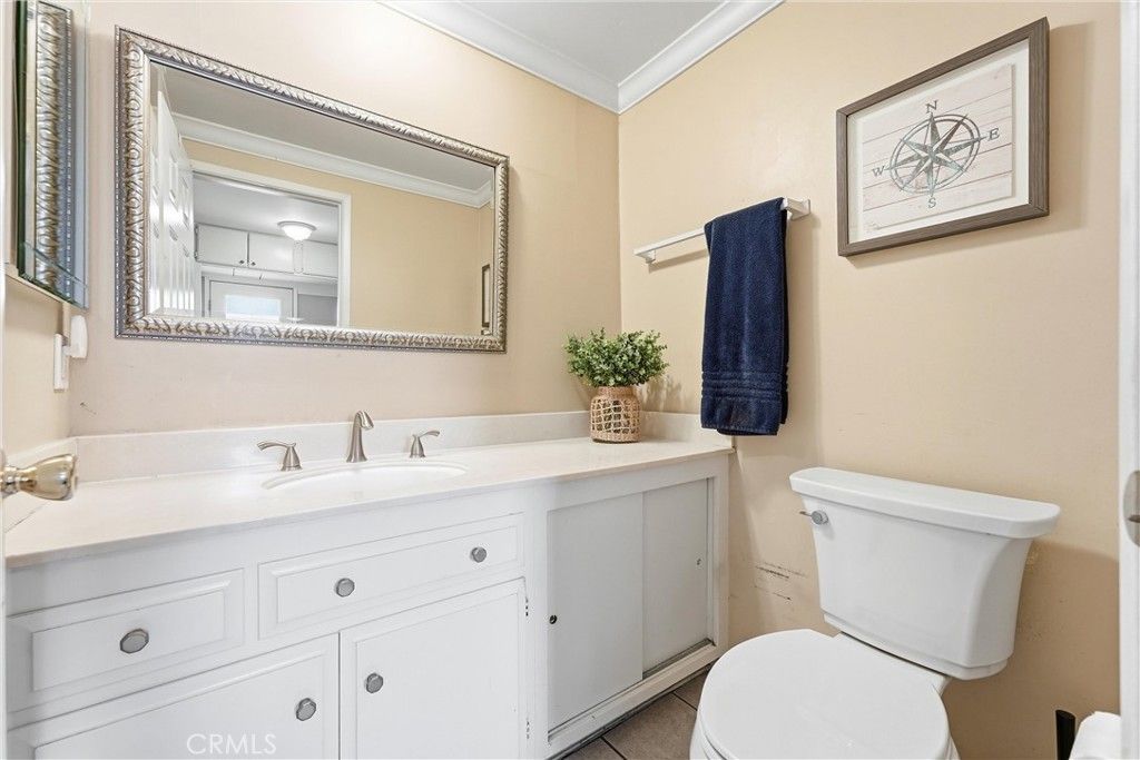 Image 14 of property listing at 17491 Norwood Park Place, Tustin, CA 92780