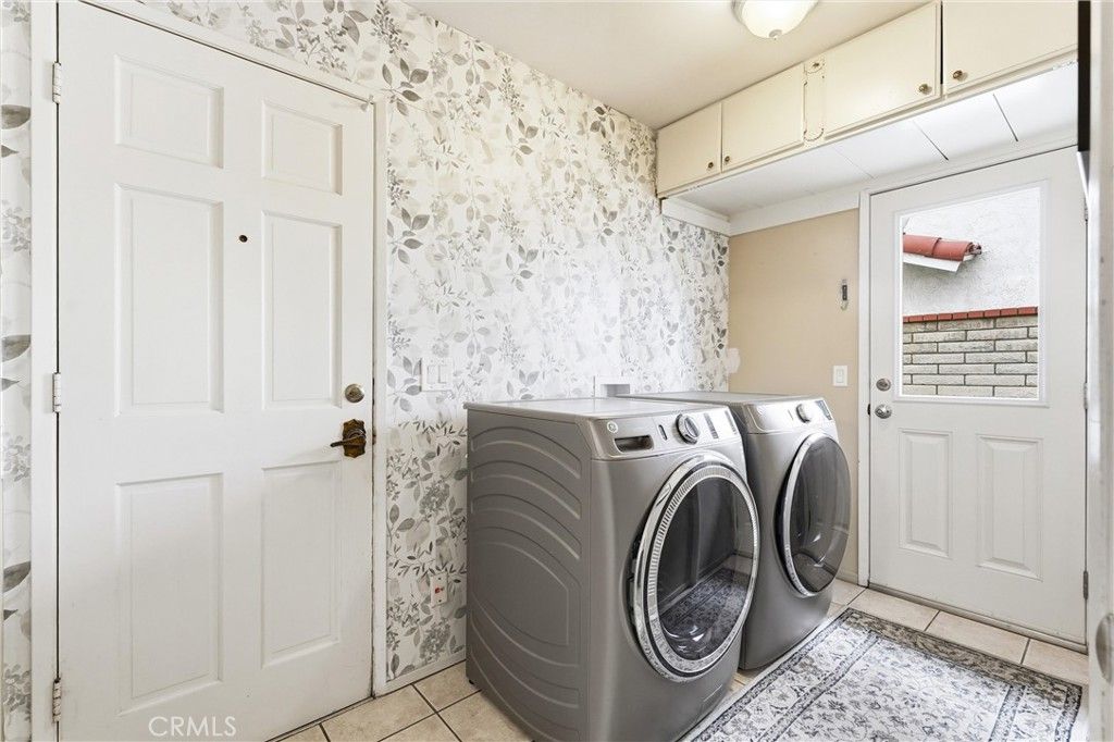 Image 15 of property listing at 17491 Norwood Park Place, Tustin, CA 92780