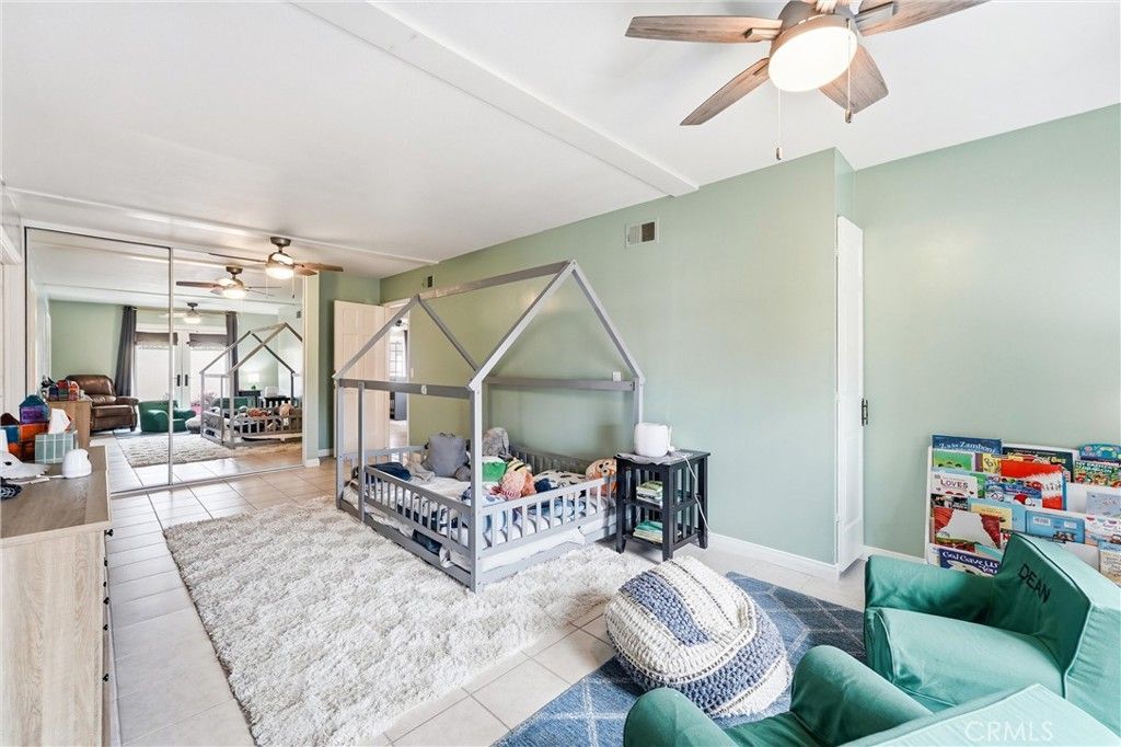 Image 16 of property listing at 17491 Norwood Park Place, Tustin, CA 92780