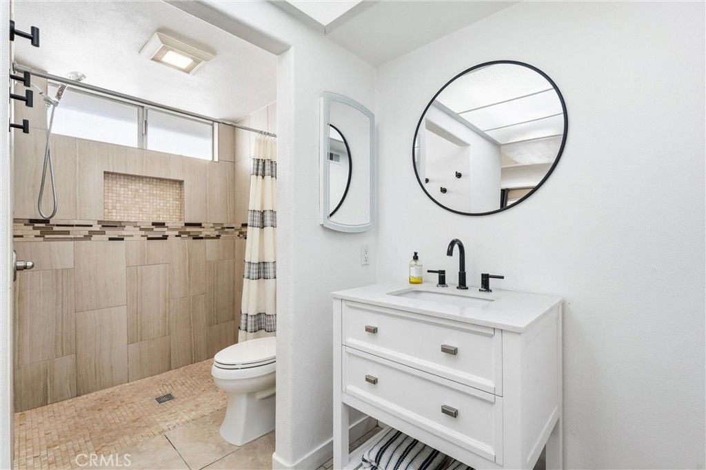 Image 22 of property listing at 17491 Norwood Park Place, Tustin, CA 92780