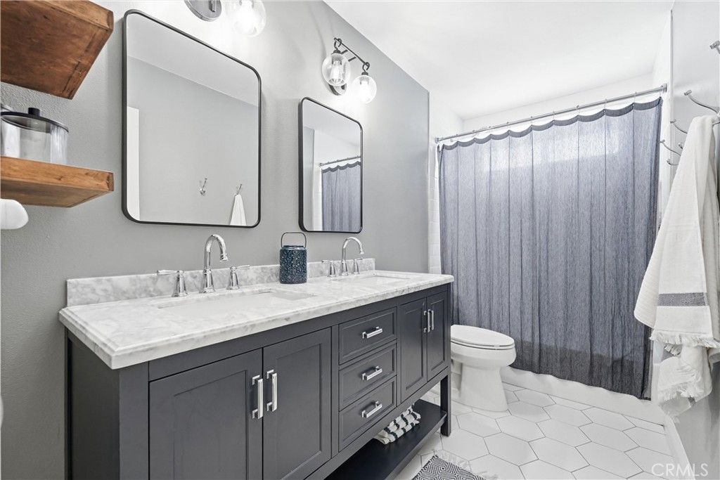 Image 26 of property listing at 17491 Norwood Park Place, Tustin, CA 92780