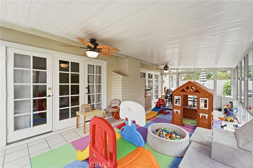 Image 28 of property listing at 17491 Norwood Park Place, Tustin, CA 92780