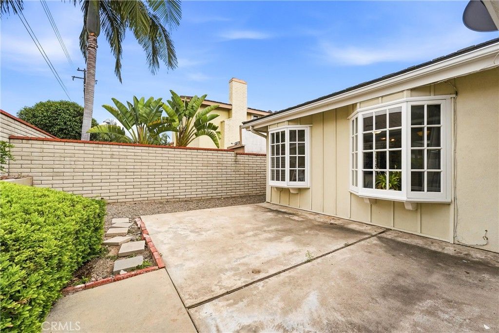 Image 31 of property listing at 17491 Norwood Park Place, Tustin, CA 92780