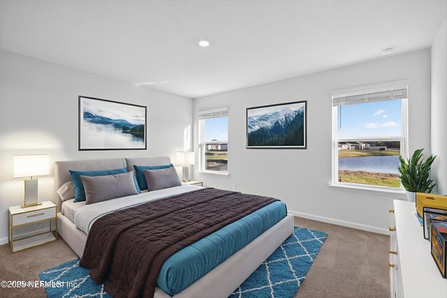 33 SOMERSET Avenue, Palm Coast, FL 32137