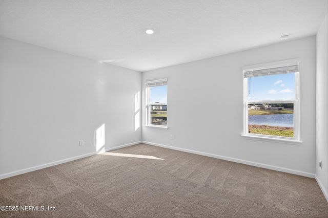 33 SOMERSET Avenue, Palm Coast, FL 32137