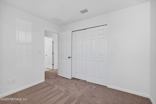 33 SOMERSET Avenue, Palm Coast, FL 32137