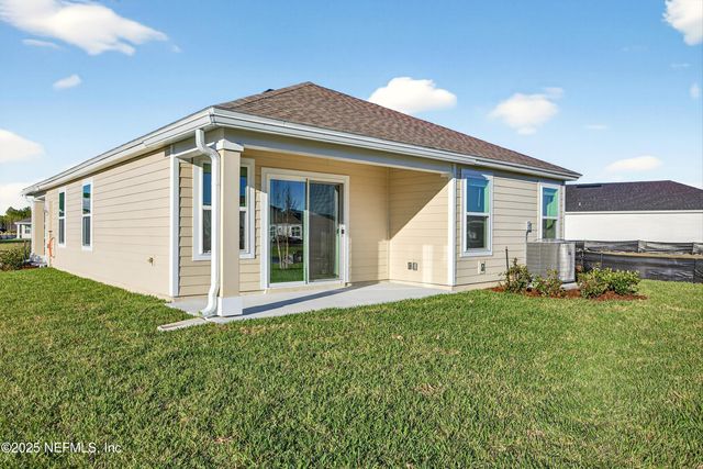 33 SOMERSET Avenue, Palm Coast, FL 32137