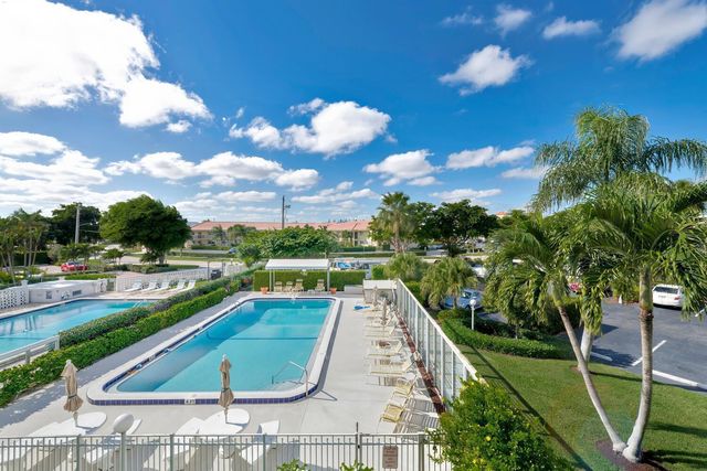 52 Yacht Club Drive 309, North Palm Beach, FL 33408