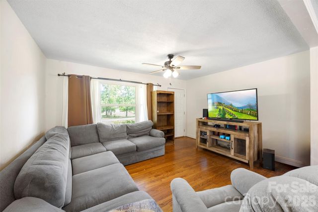 1212 New Prospect Church Road, Shelby, NC 28150