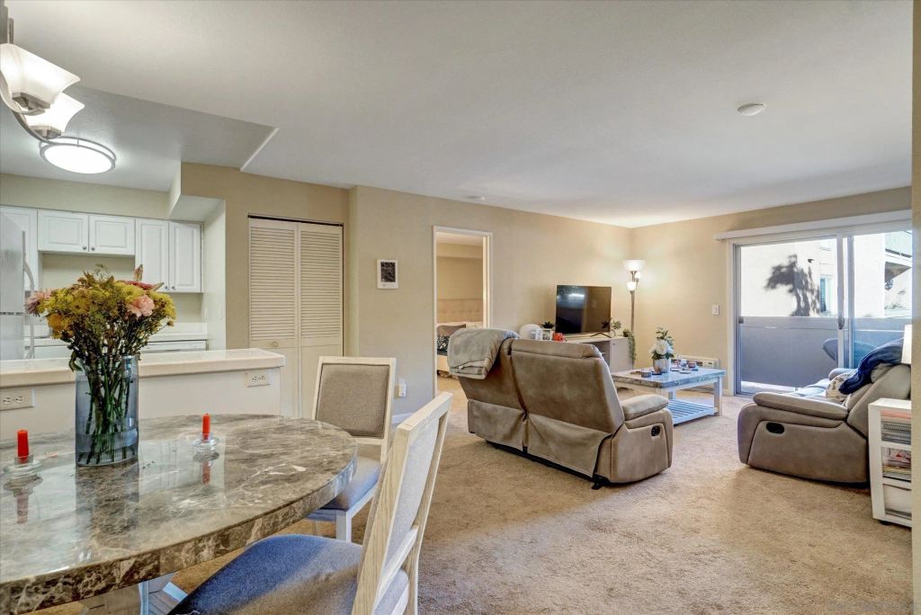 6955 Alvarado Rd 61, San Diego, CA 92120
