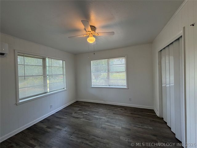 110 SE 5th Street, Checotah, OK 74426